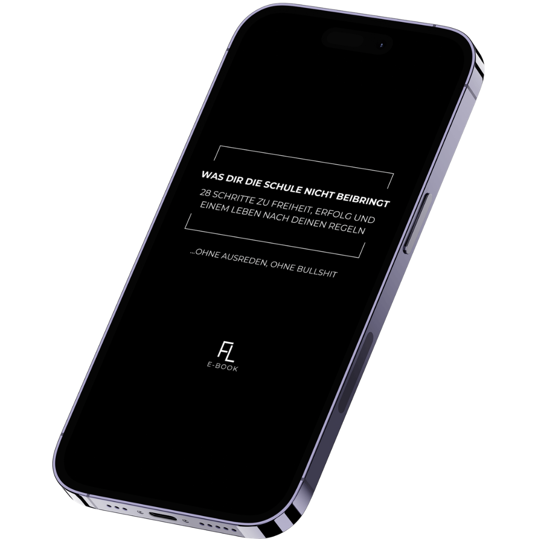 E-Book Mockup Smartphone schräg Smartphone-Mockup schräg mit dem E-Book „Was dir die Schule nicht beibringt“ von FREELVNG